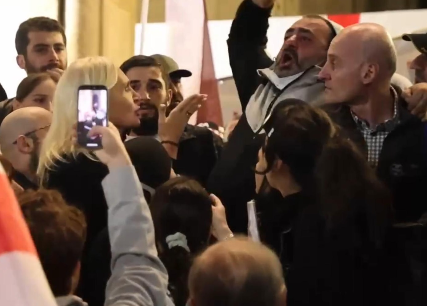 "გამომიგზავნეს სრული ვიდეო - გუშინ ვინერვიულე, რომ ვაგინე ამ კაცს, მაგრამ დღეს ვფიქრობ, რომ მეტიც შეიძლებოდა" - ნანუკა ჟორჟოლიანი