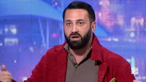 „სანამ ესე­ნი იქ­ნე­ბი­ან ხე­ლი­სუფ­ლე­ბა­ში, არ­ც ერთ სა­ხელ­მწი­ფო კონ­ცერ­ტში მო­ნა­წი­ლე­ო­ბას არ მი­ვი­ღებ“ - ნოდიკო ტატიშვილმა საპროტესტო დროშა ააფრიალა